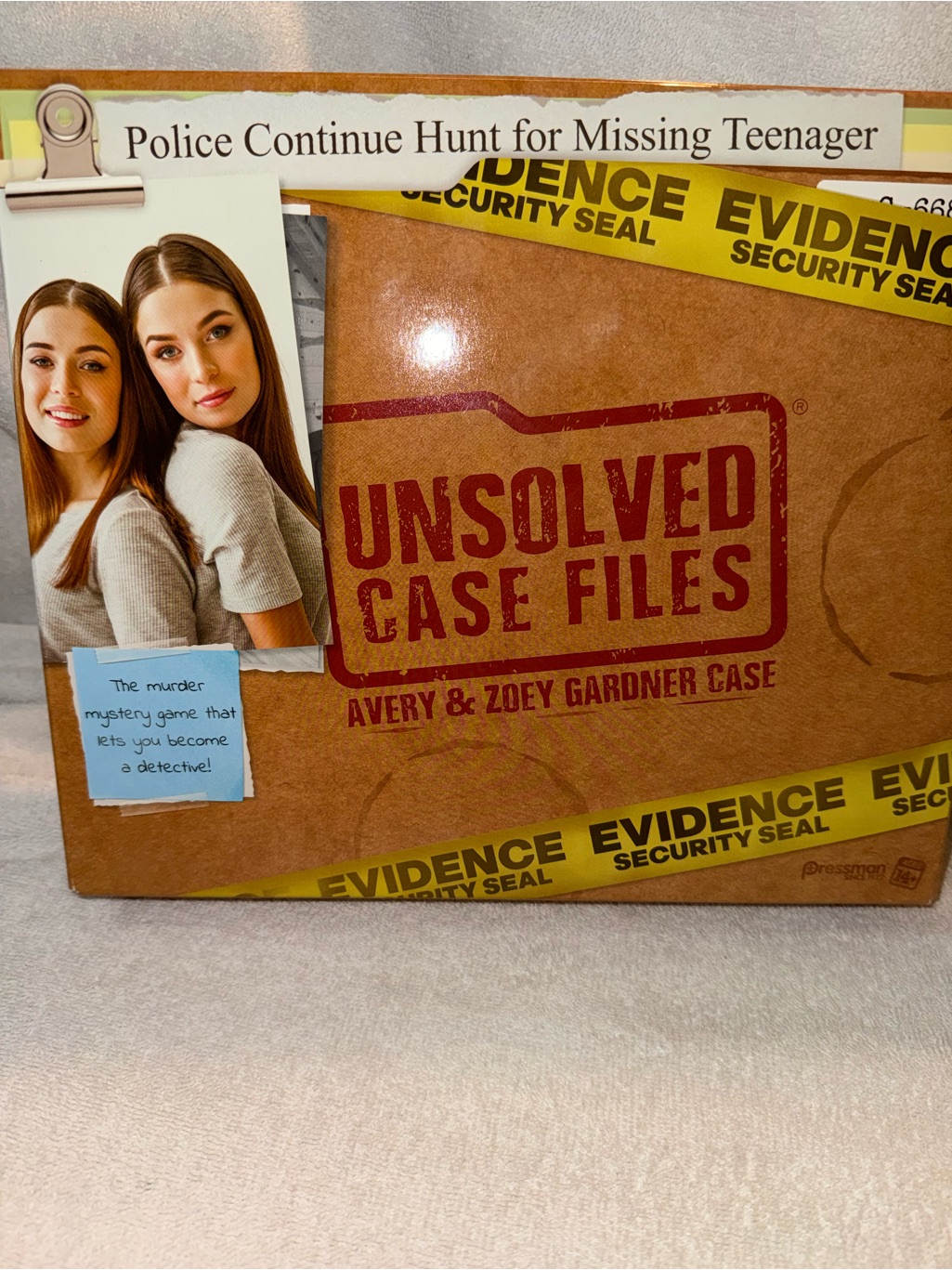 Unsolved Case Files Avery  Zoey Gardner Case  Mystery Game